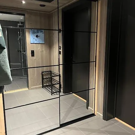 Helt Ny In- Out I Hemsedal