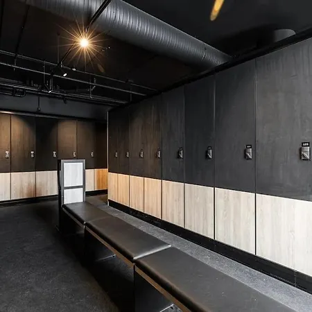 Helt Ny In- Out I