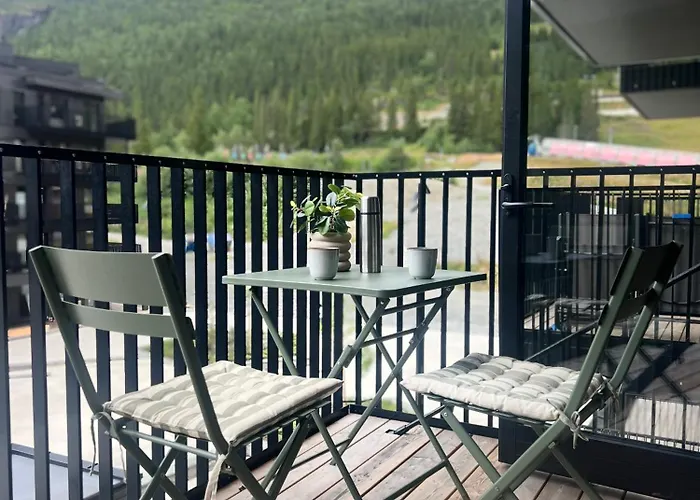 Helt Ny In- Out I Lägenhet *